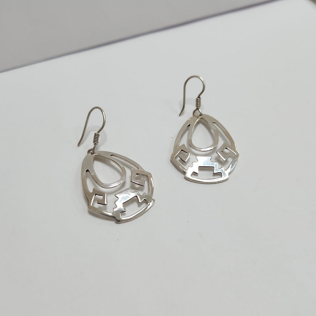 ARETES PAR PLATA 4,60 GRMS (SEMINUEVO)