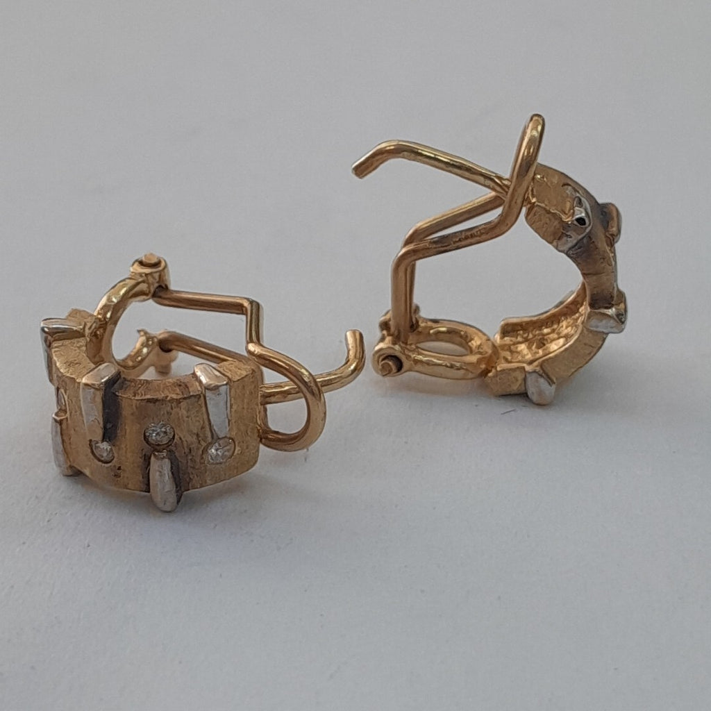 ARETES PAR ORO 14 K 4.8 GRMS (SEMINUEVO)