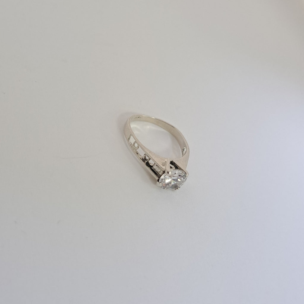 ANILLITO PLATA 2,30 GRMS (SEMINUEVO)