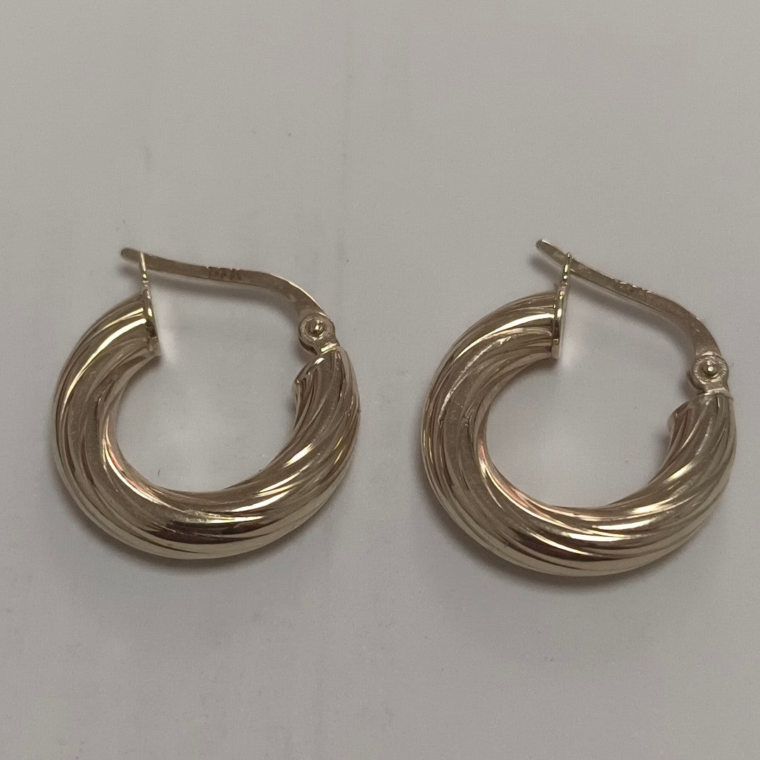 ARETES PAR ORO 14 K 1.6 GRMS (SEMINUEVO)