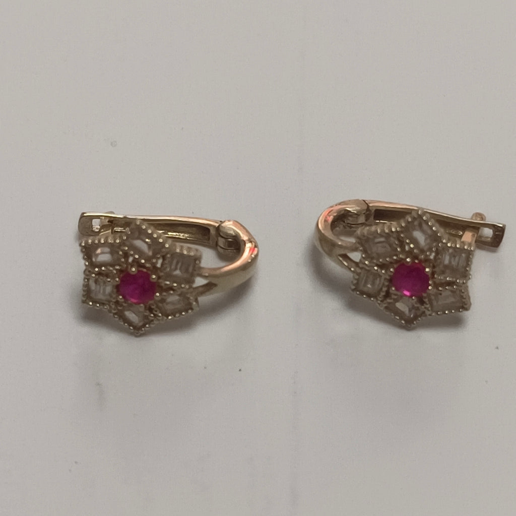 ARETES PAR ORO 14 K 1.2 GRMS (SEMINUEVO)