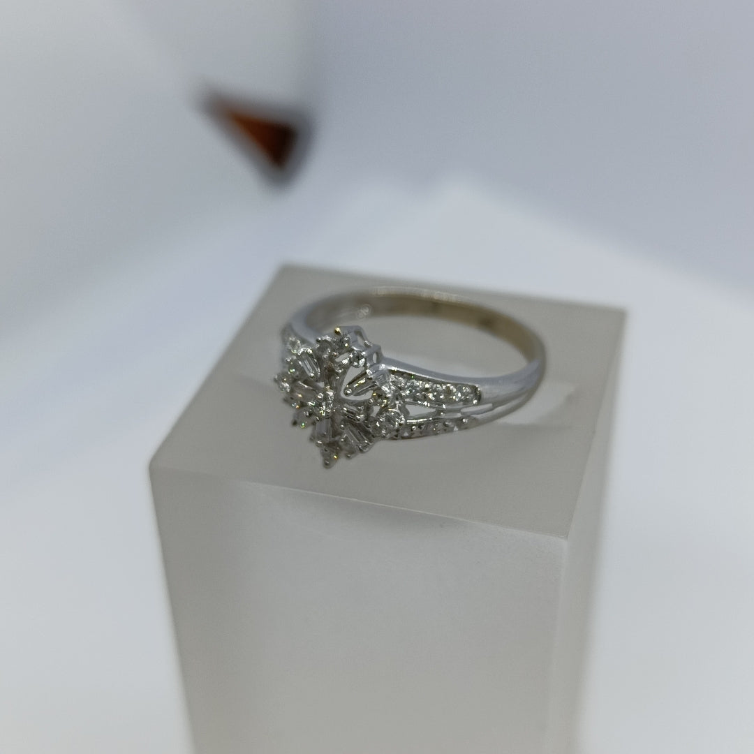 ANILLITO ORO BLANCO 14 K 2,80 GRMS (SEMINUEVO)