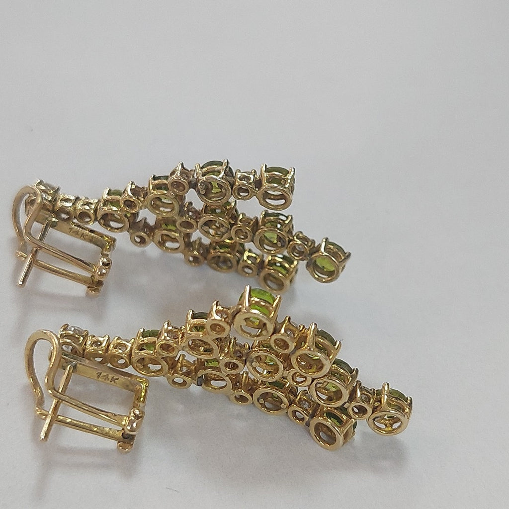 ARETES PAR ORO 14 K 9.9 GRMS (SEMINUEVO)