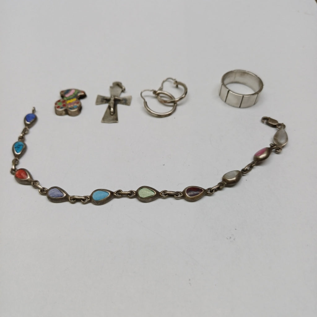 ANILLO, ARRACADAS PAR, CRUZ, DIJE, PULSERA PLATA 14.9 GRMS (SEMINUEVO)