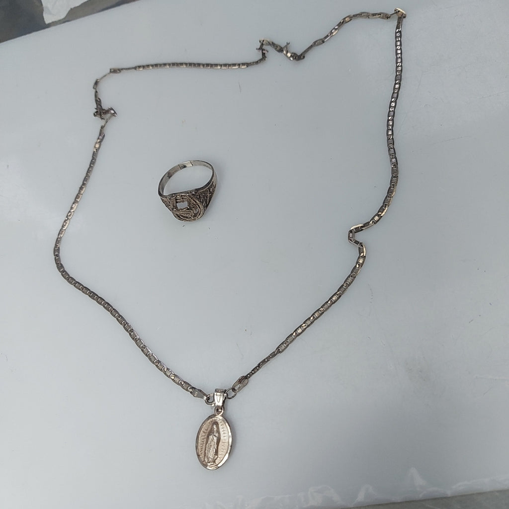ANILLO, CADENA, MEDALLA RELIGIOSA PLATA 10.4 GRMS (SEMINUEVO)