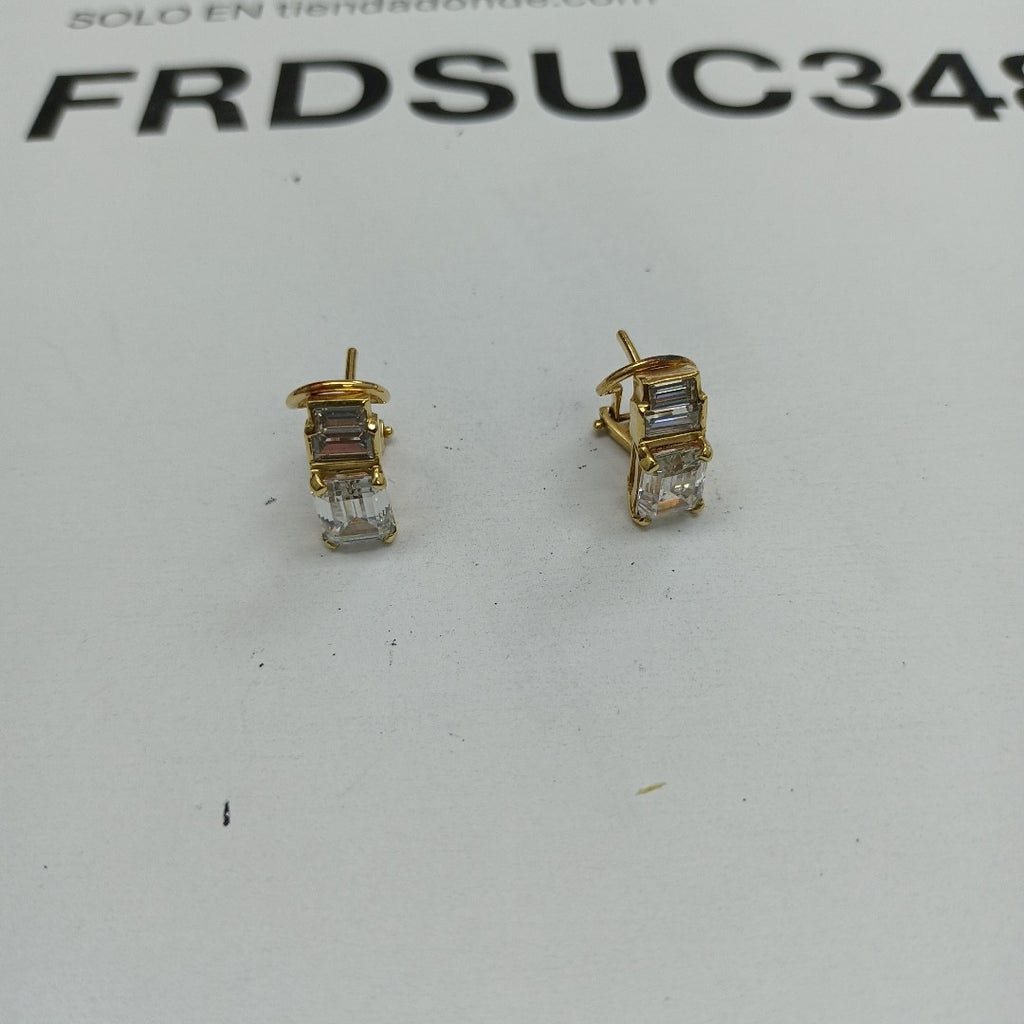 ARETES PAR ORO 14 K 5.5 GRMS (SEMINUEVO)