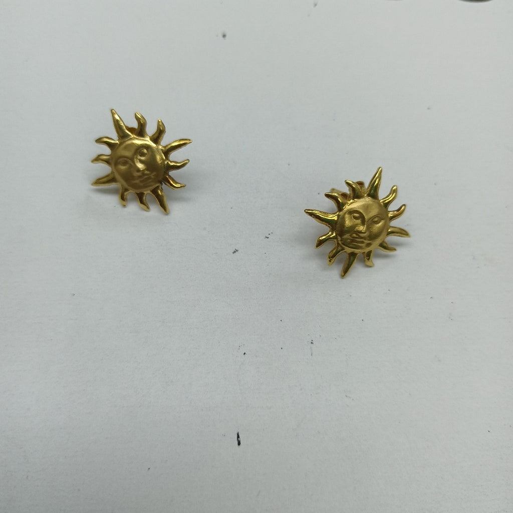 ARETES PAR ORO 14 K 2.8 GRMS (SEMINUEVO)