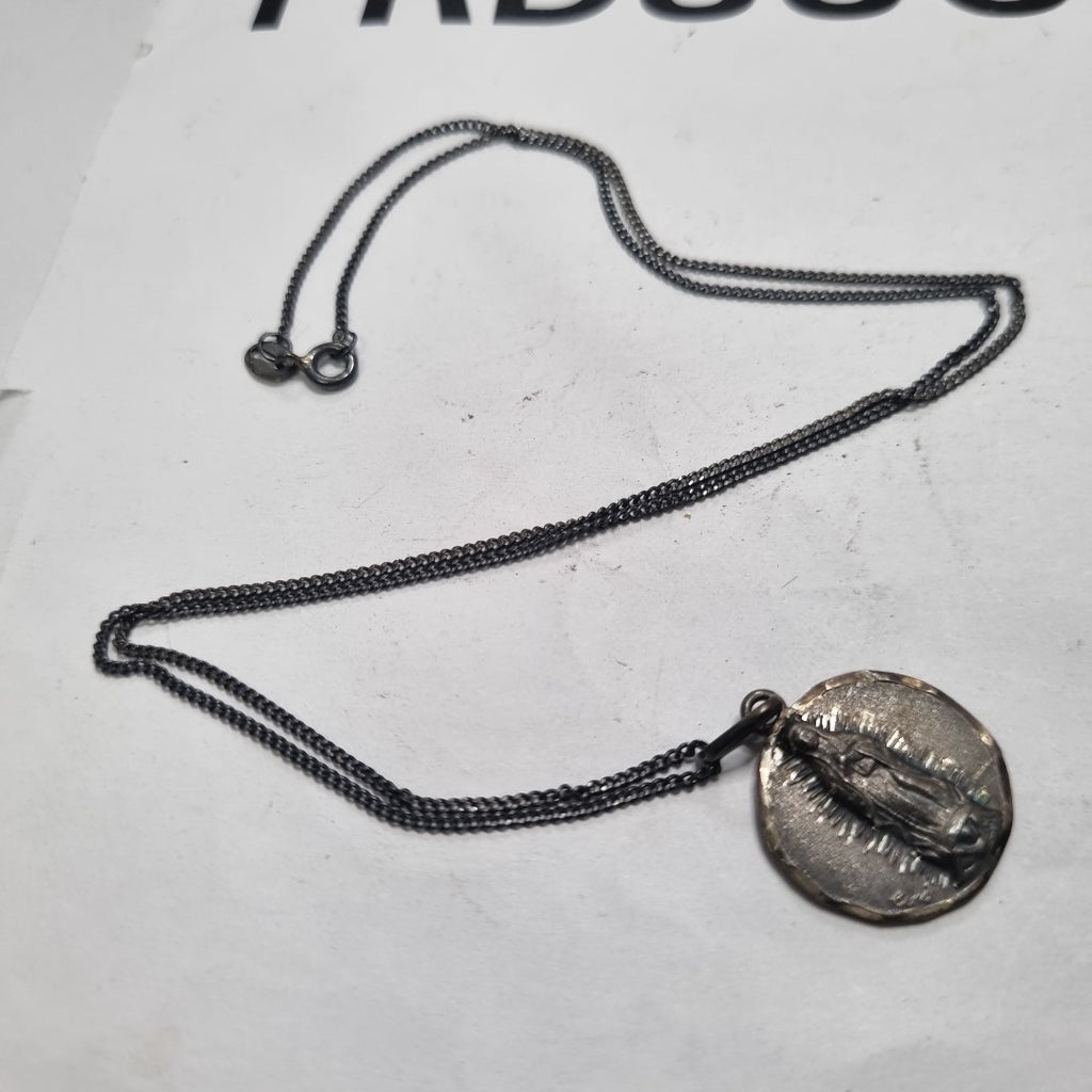 CADENA, DIJE, MEDALLA RELIGIOSA PLATA 7.2 GRMS (SEMINUEVO)