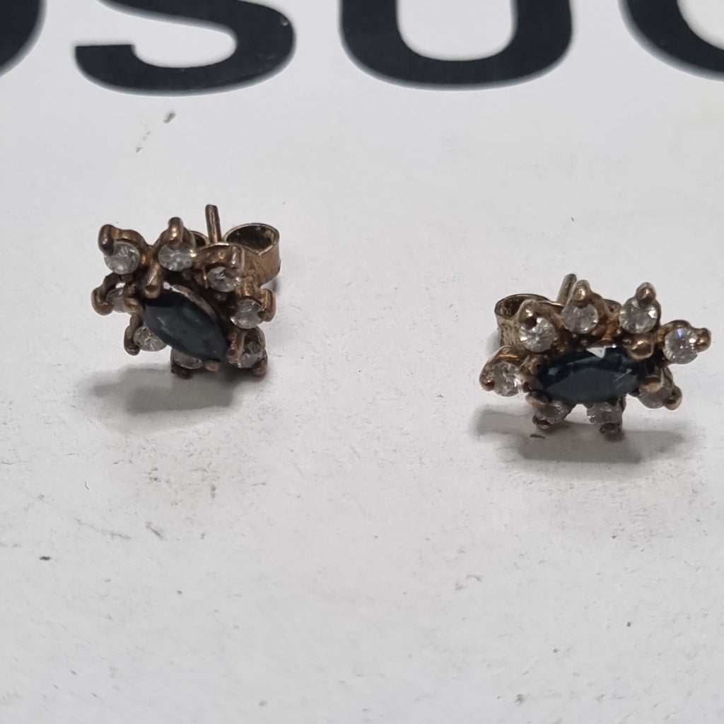 ARETES PAR ORO 10 K 1.7 GRMS (SEMINUEVO)