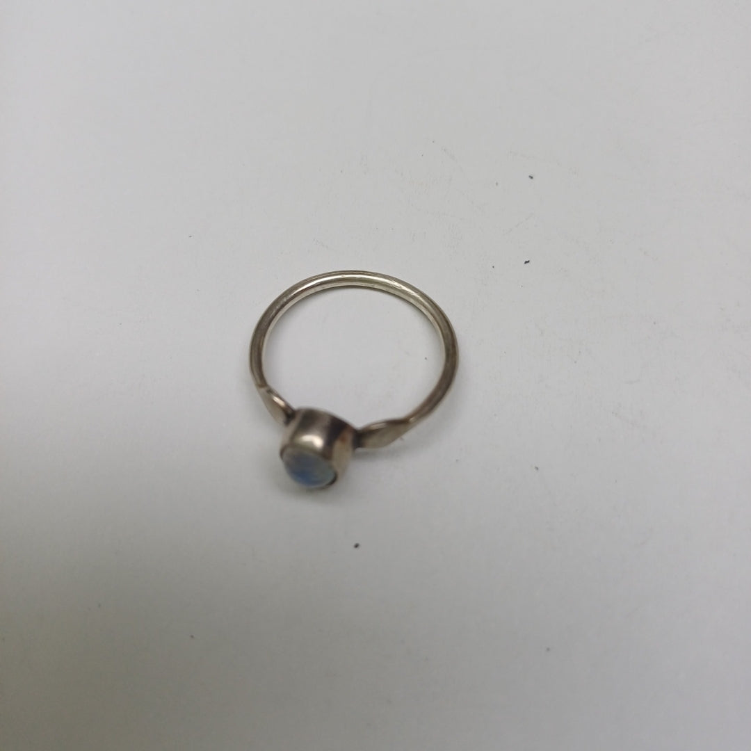 ANILLITO PLATA 1.9 GRMS (SEMINUEVO)