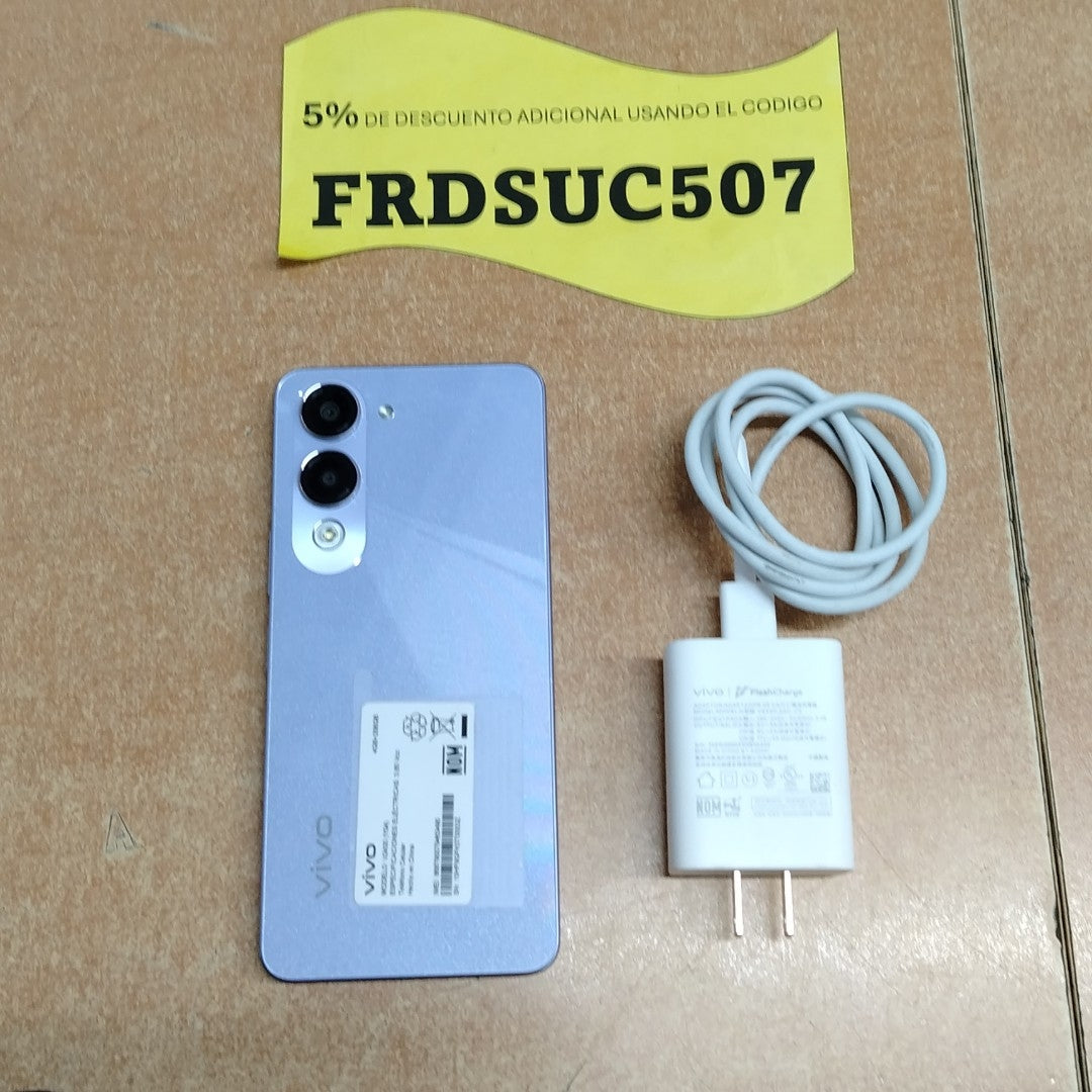 CELULAR VIVO Y04 V2430 (2025) 256 GB 4 GB RAM (SEMINUEVO)