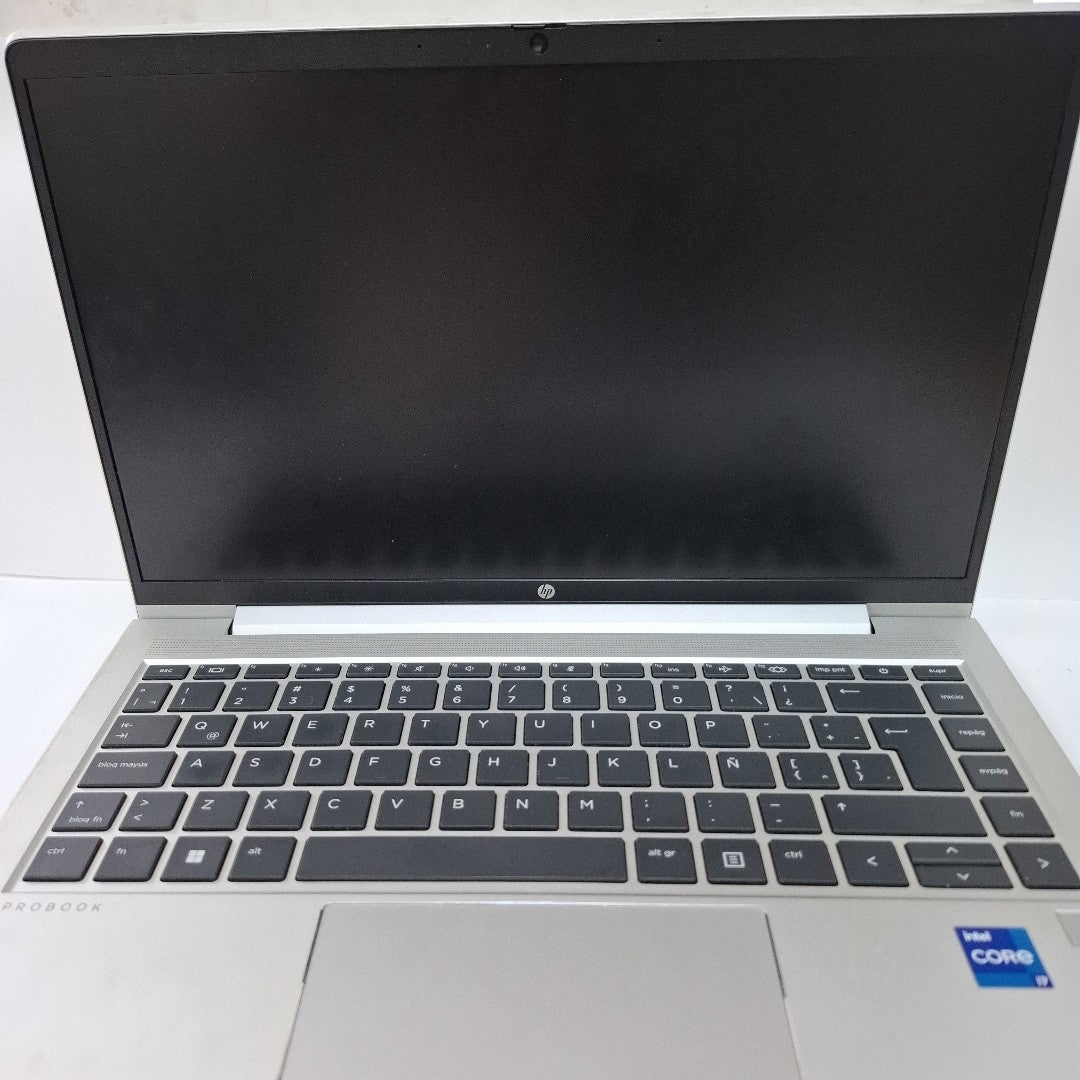 LAPTOP HP PROBOOK 440 G9 (2024) 512 GB SSD 16 GB RAM (SEMINUEVO)