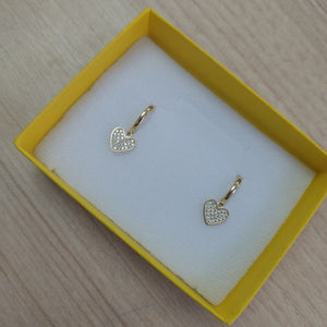 HUGGIES ORO 14K 2.2 (NUEVO)