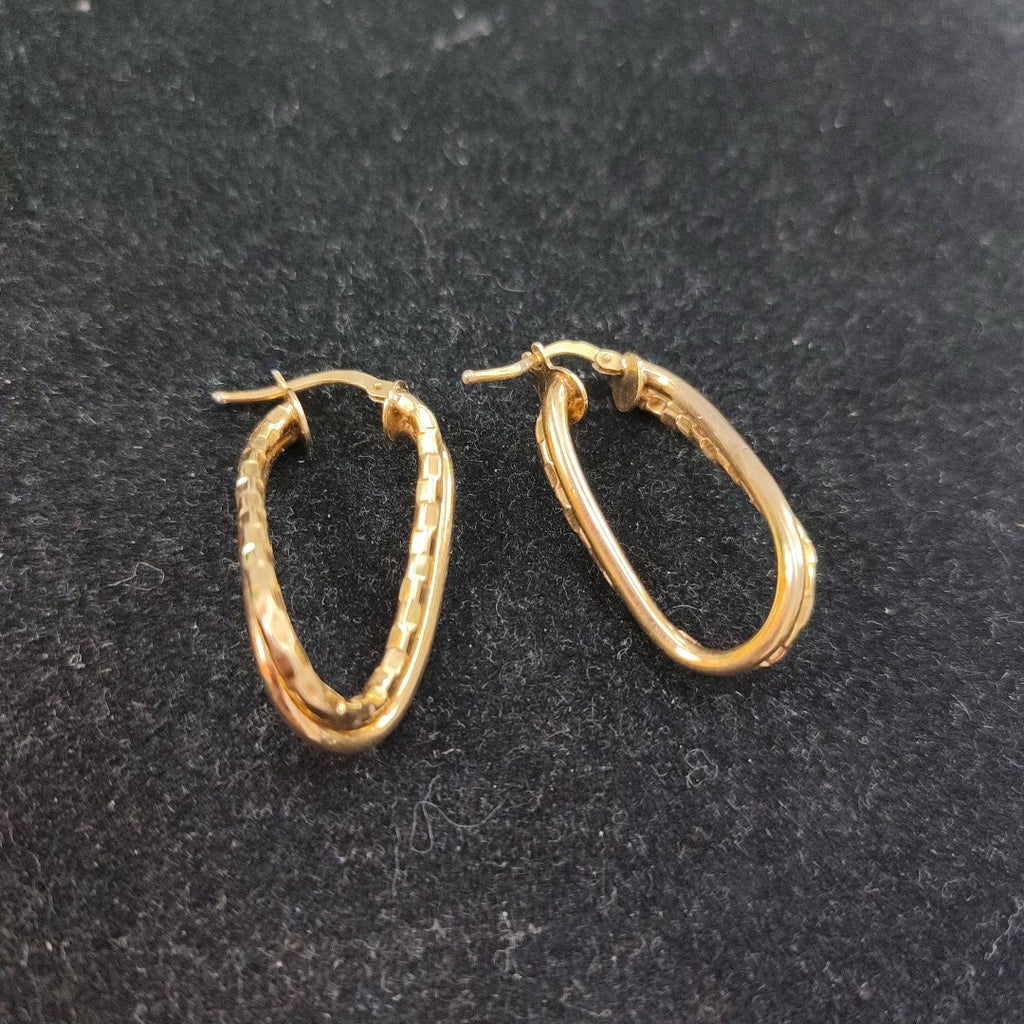 ARRACADAS PAR ORO 10 K 2.6 GRMS (SEMINUEVO)