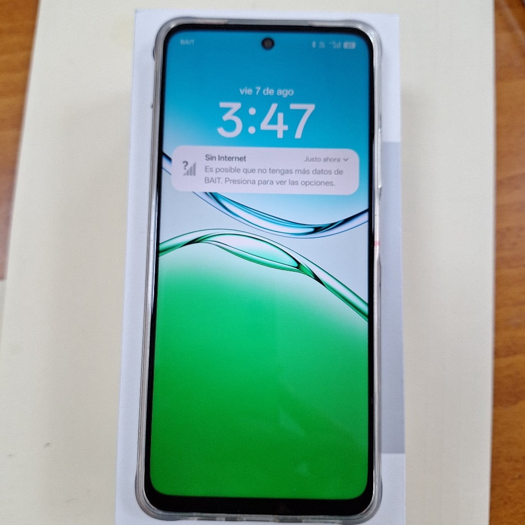 CELULAR OPPO A5 PRO CPH2711 (2025) 256 GB 8 GB RAM (SEMINUEVO)