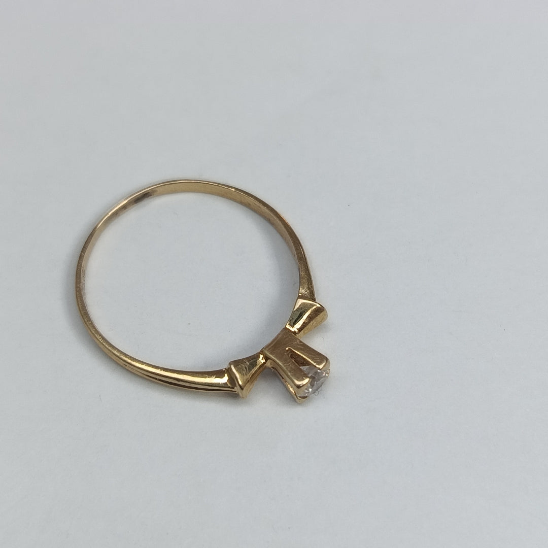 SOLITARIO ORO 18 K 2.1 GRMS (SEMINUEVO)
