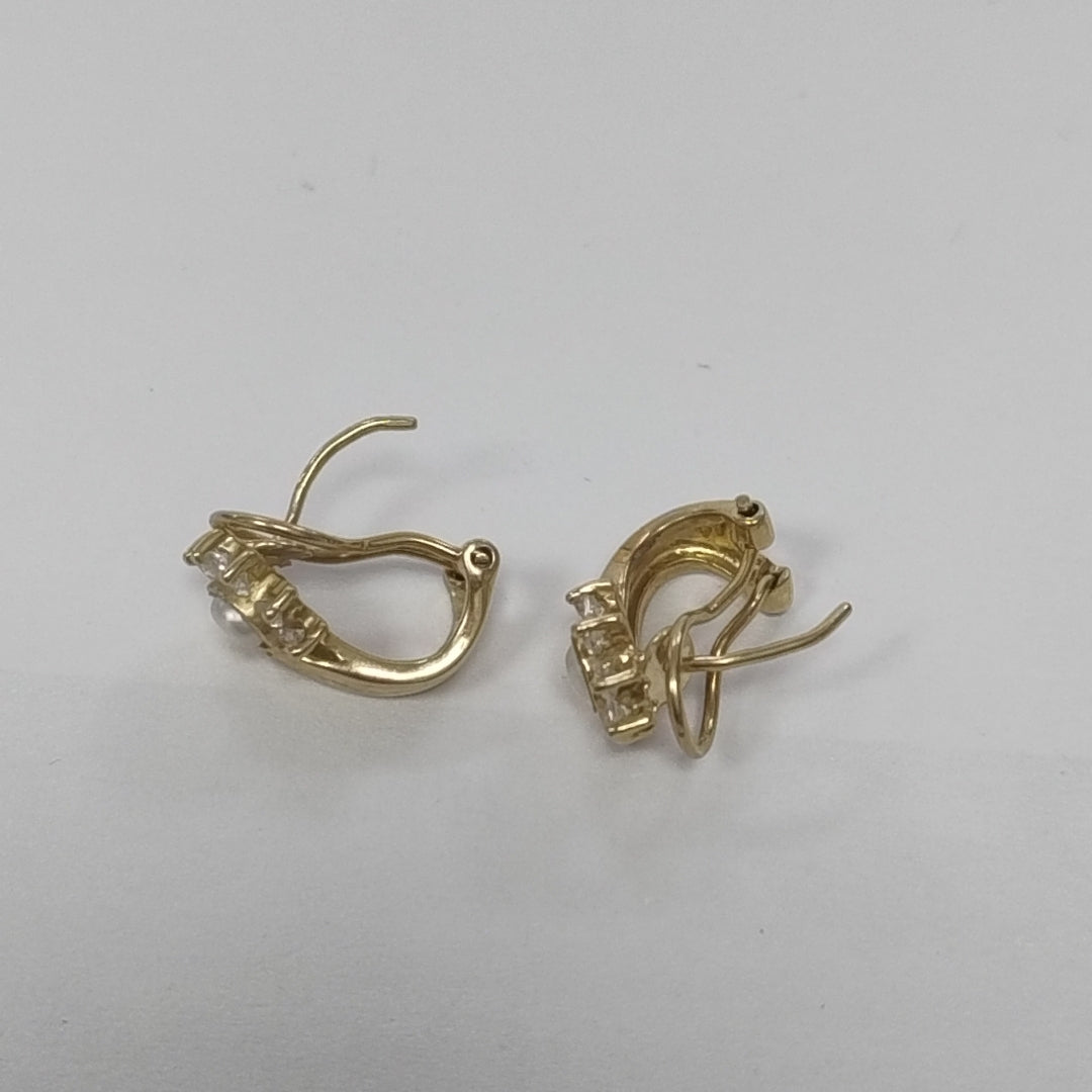 ARETES PAR ORO 10 K 4.5 GRMS (SEMINUEVO)