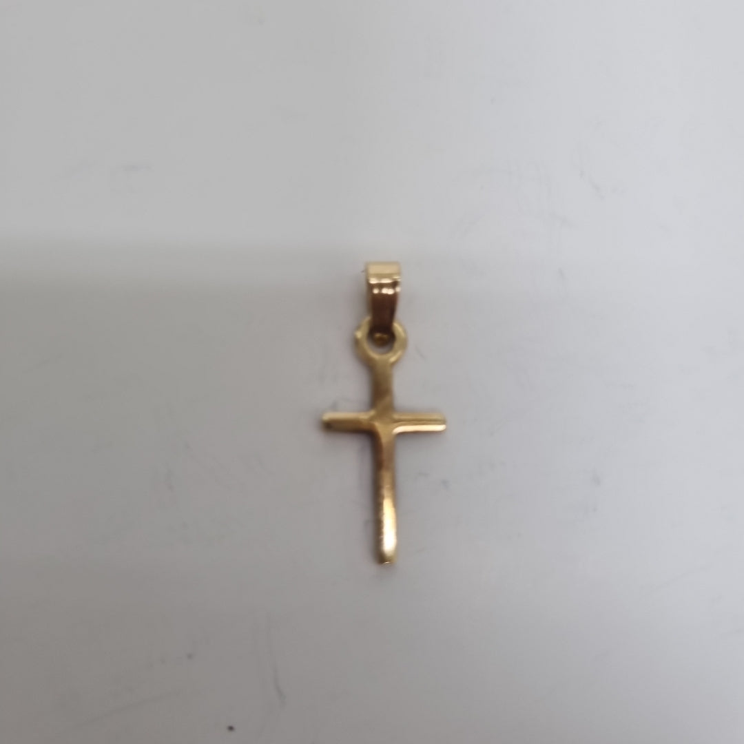 CRUZ DE CARAVACA, DIJE ORO 10 K 0.7 GRMS (SEMINUEVO)