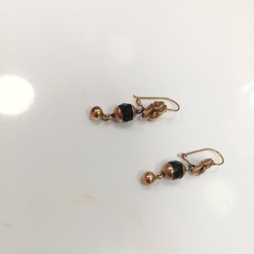 ARETES PAR ORO 8 K 2.7 GRMS (SEMINUEVO)