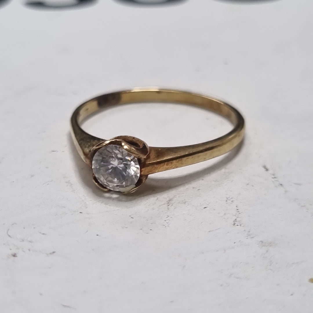SOLITARIO ORO 14 K 2,70 GRMS (SEMINUEVO)