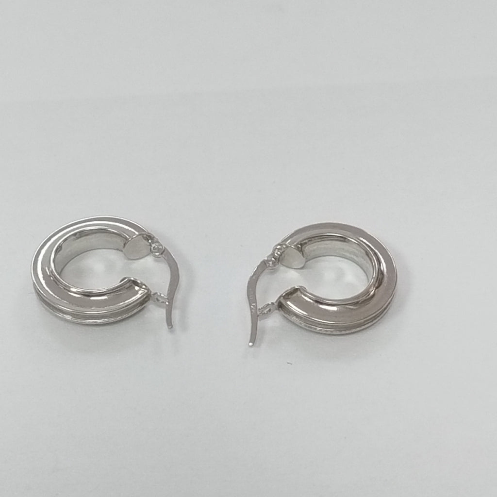 ARRACADAS PAR ORO BLANCO 14 K 2,00 GRMS (SEMINUEVO)