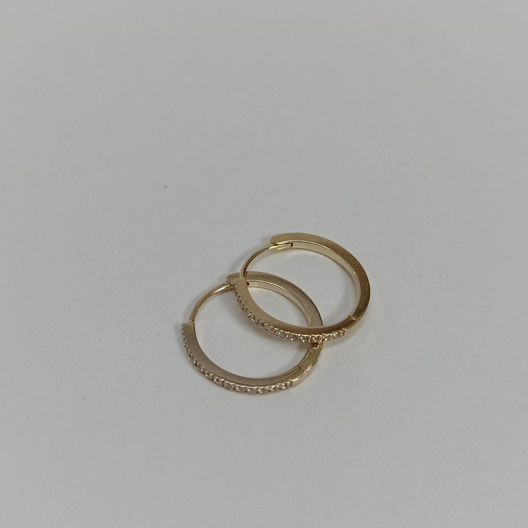 HUGGIES ORO 14K 1.4 (NUEVO)