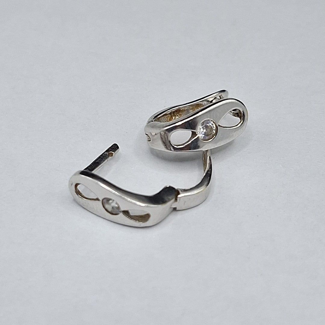 ARETES PAR ORO, ORO BLANCO 14 K 2.5 GRMS (SEMINUEVO)
