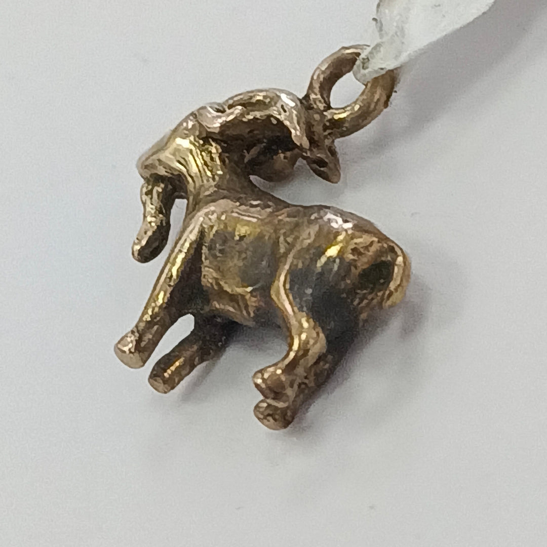DIJE ORO 10 K 2.6 GRMS (SEMINUEVO)