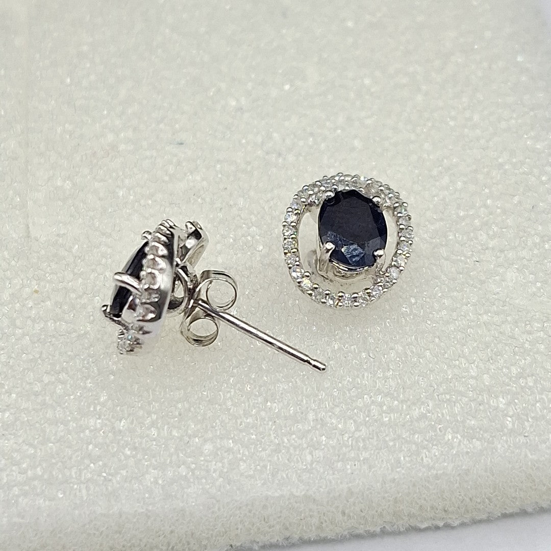 BROQUELES PAR ORO, ORO BLANCO 14 K 2.8 GRMS (SEMINUEVO)