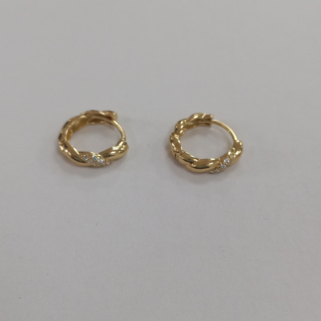 HUGGIES ORO 14K 2.1 (NUEVO)