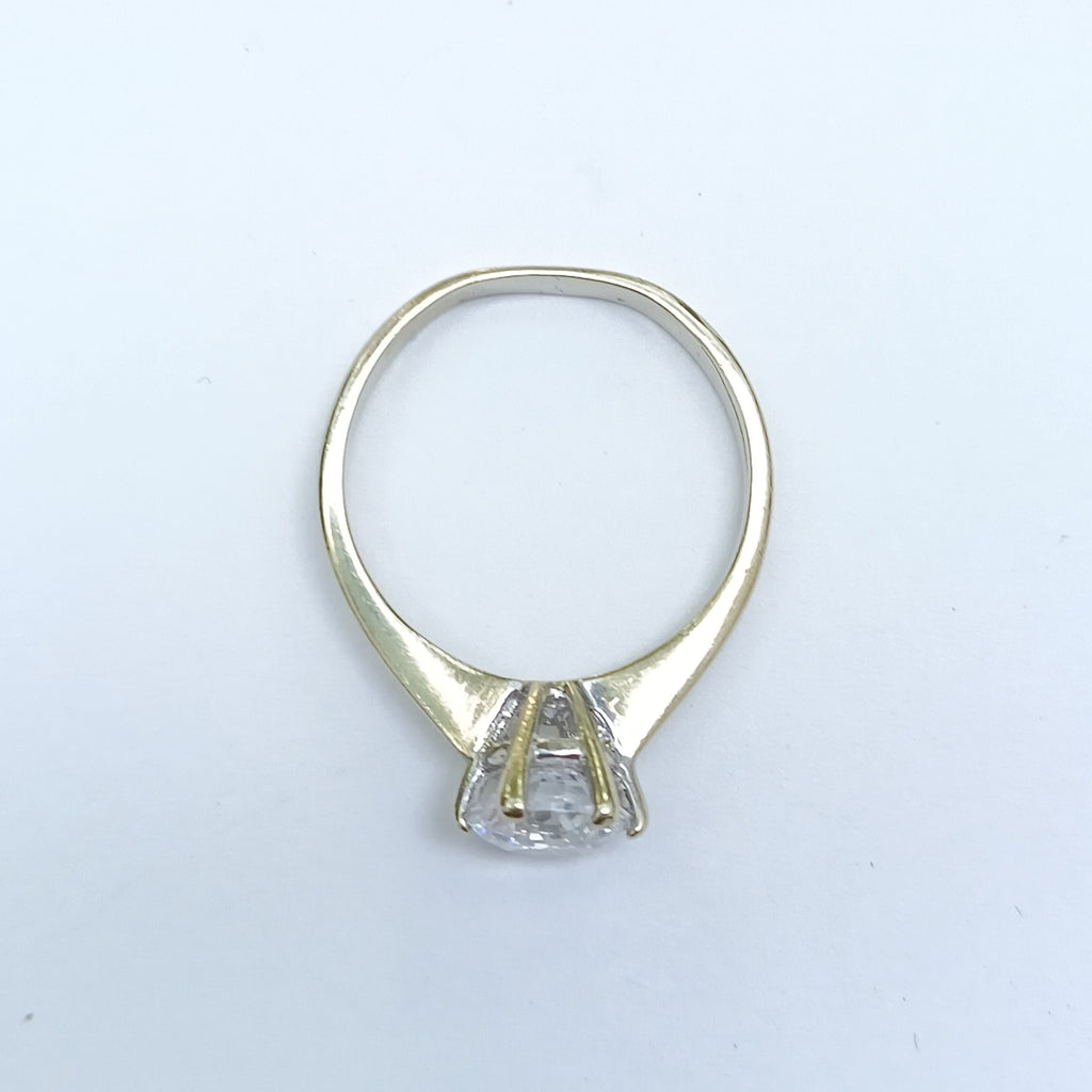 SOLITARIO ORO 10 K 2 GRMS (SEMINUEVO)