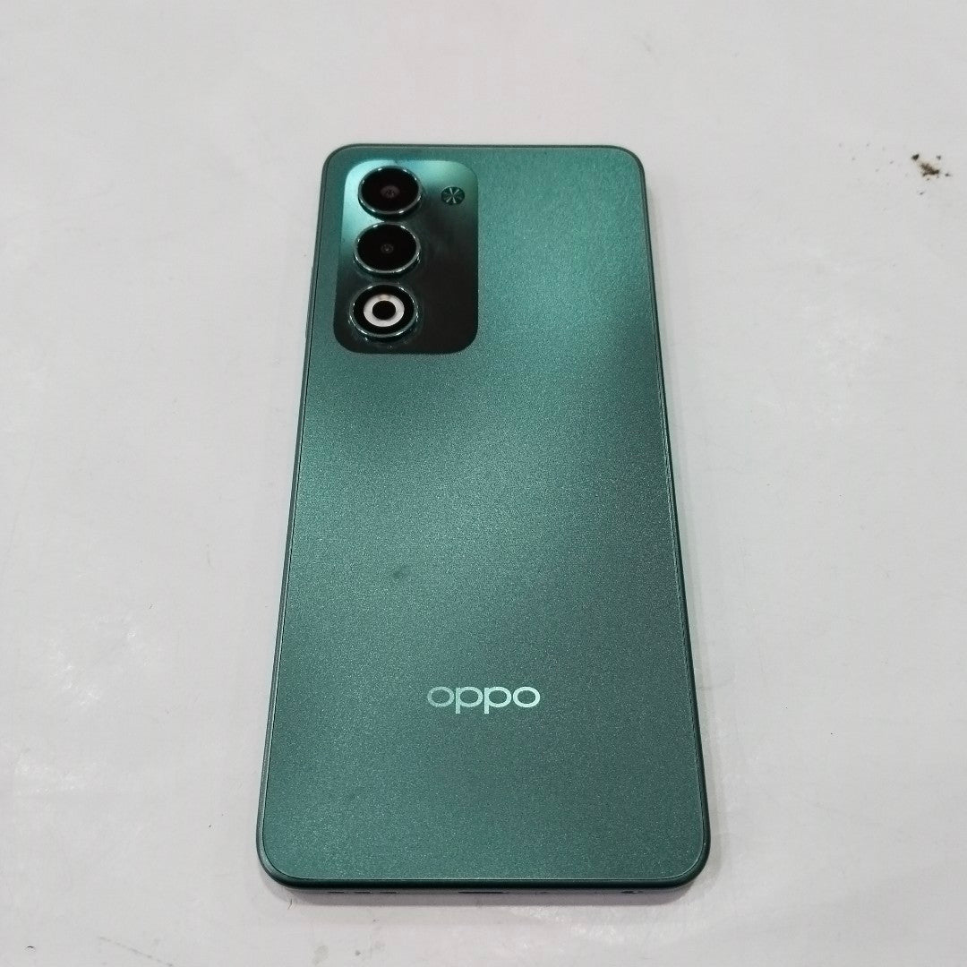 CELULAR OPPO A5 CPH2727 (2025) 256 GB 4 GB RAM (SEMINUEVO)