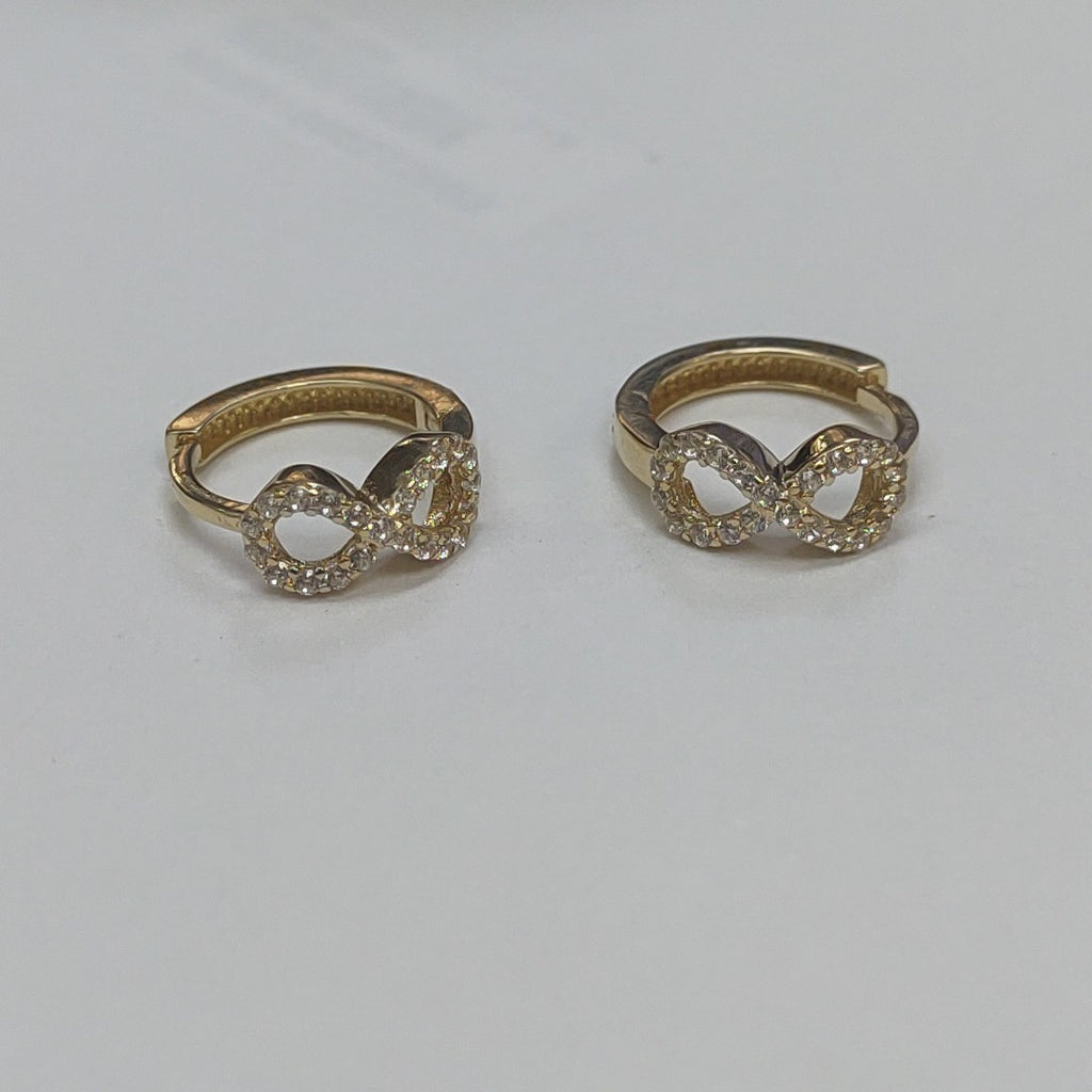 HUGGIES ORO 14K 1.8 (NUEVO)