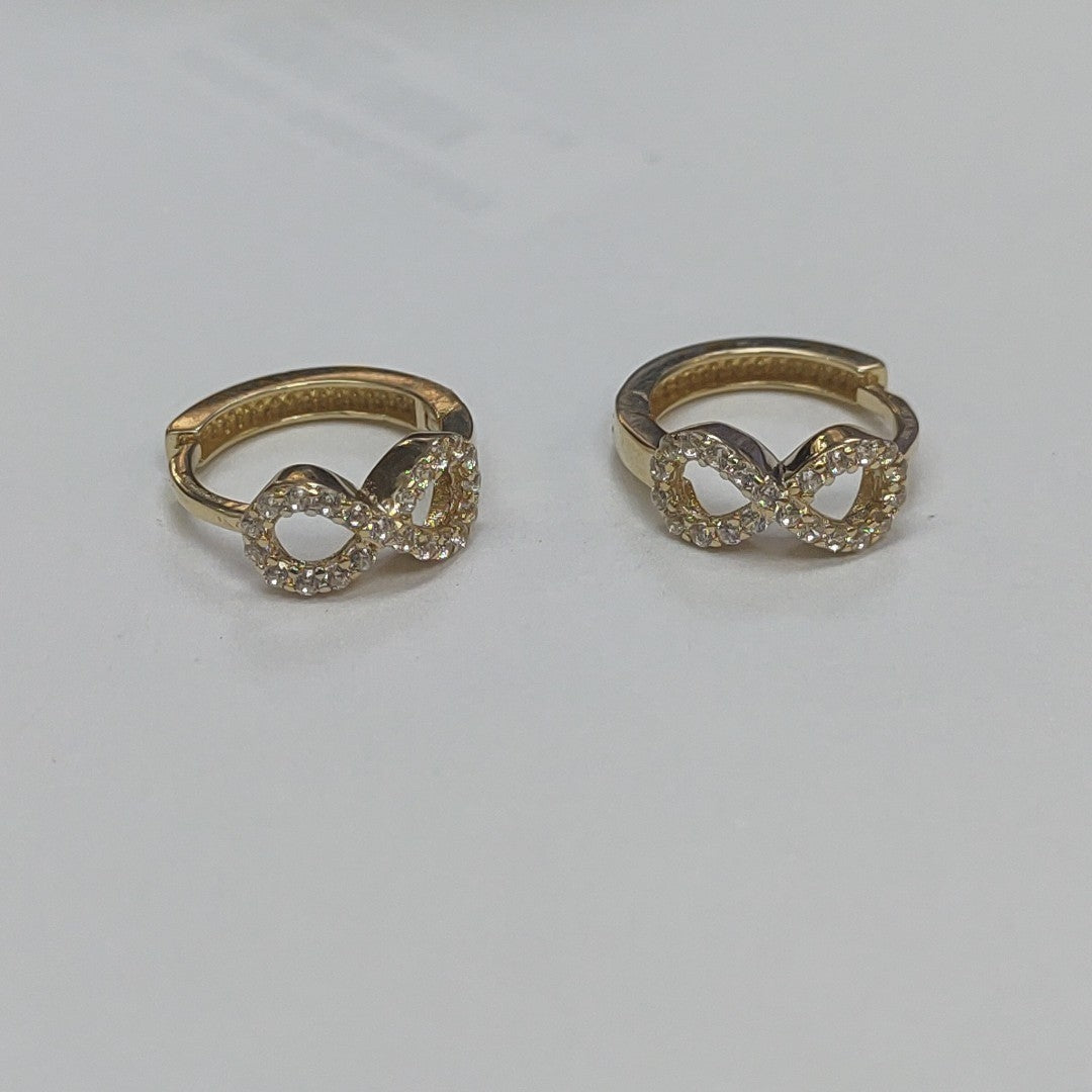 HUGGIES ORO 14K 1.8 (NUEVO)