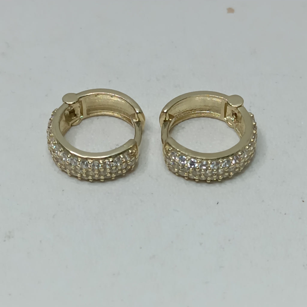 ARETES HUGGIE CON CIRCONIAS 14K 2 GR (NUEVO)