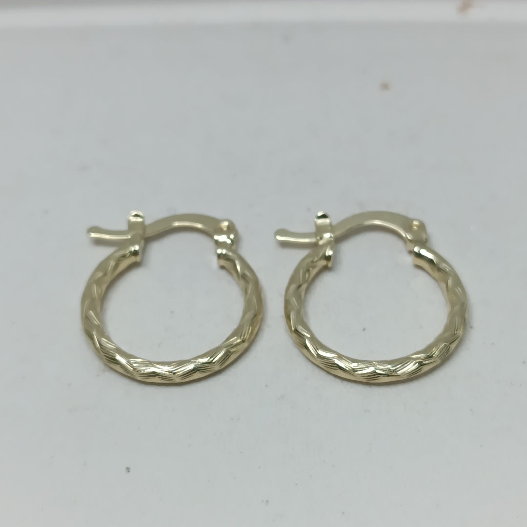 ARETES ARRACADAS TRENZADAS 14K 18 1.6 GR (NUEVO)