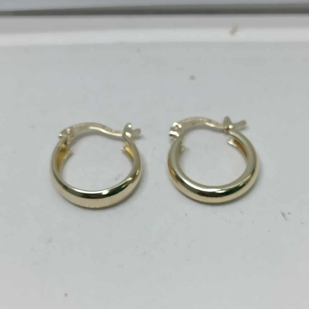 ARETES TEJIDO ARRACADAS LISAS 14K 2.2 GR (NUEVO)