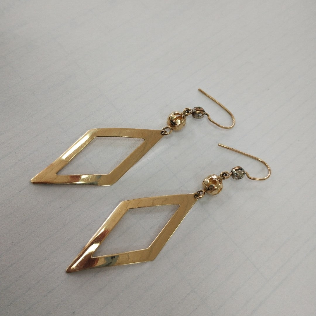 ARETES PAR ORO 10 K 3.7 GRMS (SEMINUEVO)