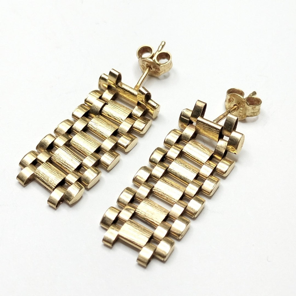 ARETES PAR ORO 14 K 3.6 GRMS (SEMINUEVO)