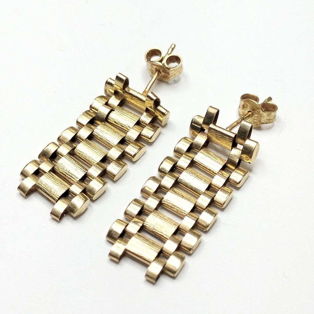 ARETES PAR ORO 14 K 3.6 GRMS (SEMINUEVO)