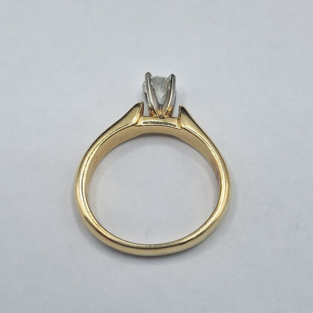 SOLITARIO ORO 14 K 4.1 GRMS (SEMINUEVO)