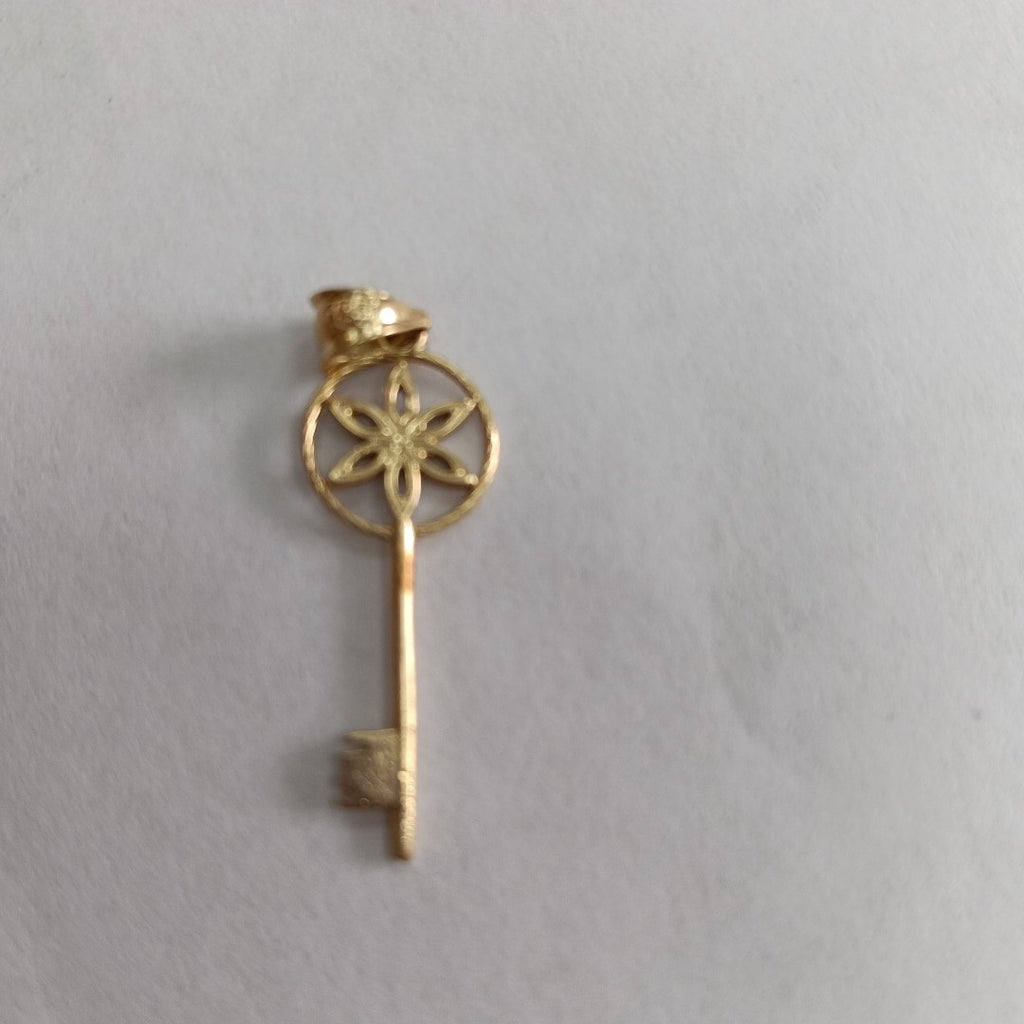 DIJE ORO 14 K 0.7 GRMS (SEMINUEVO)