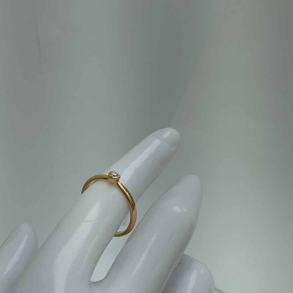 SOLITARIO ORO 14 K 1.9 GRMS (SEMINUEVO)