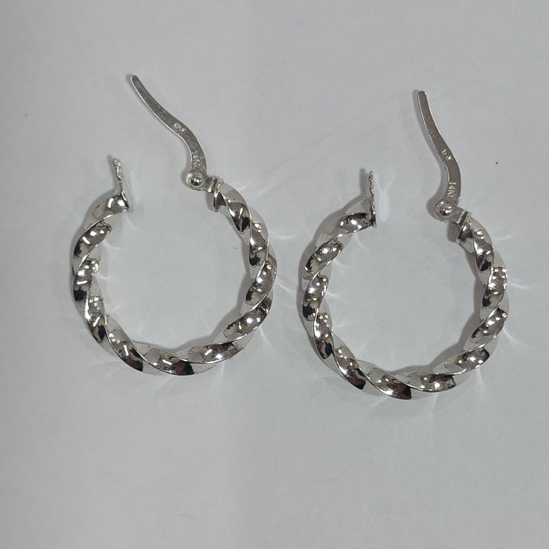 ARRACADAS PAR ORO BLANCO 14 K 1,60 GRMS (SEMINUEVO)
