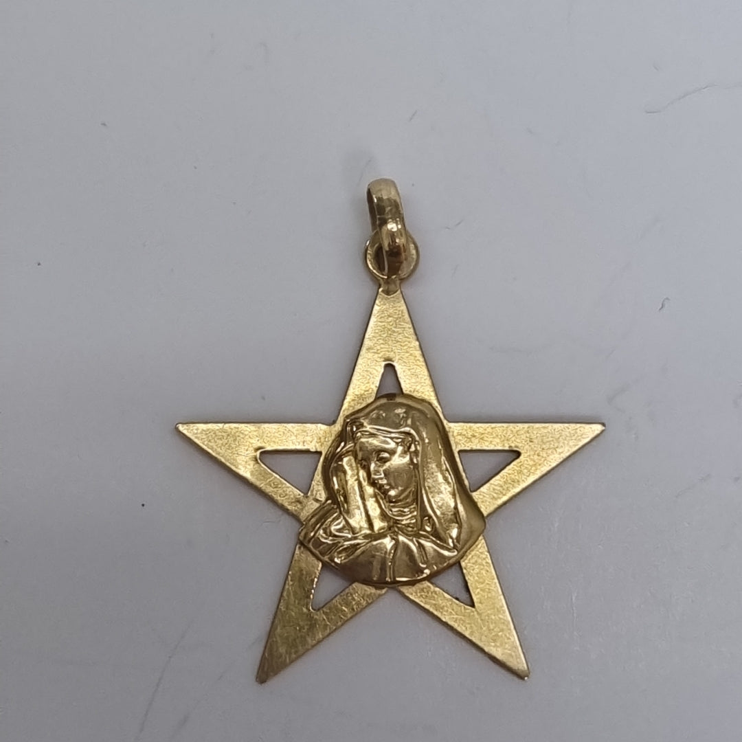DIJE ORO 18 K 1 GRMS (SEMINUEVO)