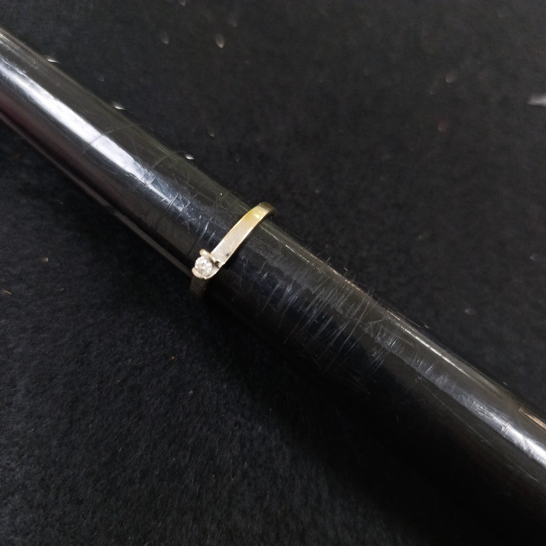 ANILLITO ORO BLANCO 14 K 1.9 GRMS (SEMINUEVO)