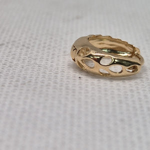 HUGGIES ORO 14K 2.1 (NUEVO)