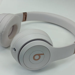 AUDIFONOS BEATS SOLO 4 INALAMBRICO ON EAR (SEMINUEVO)