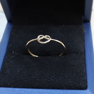 ANILLOS ANILLITO FIG CORAZON 10K TALLA 8 0.8 GR (NUEVO)