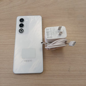 CELULAR OPPO A5 CPH2727 (2025) 256 GB 4 GB RAM (SEMINUEVO)
